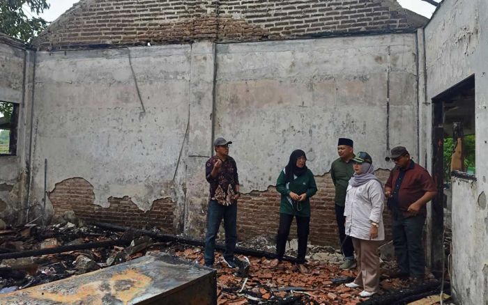 Komisi D DPRD Sidoarjo Minta Gedung Sekolah Dilengkapi APAR Komisi D DPRD Sidoarjo Minta Gedung Sekolah Dilengkapi APAR