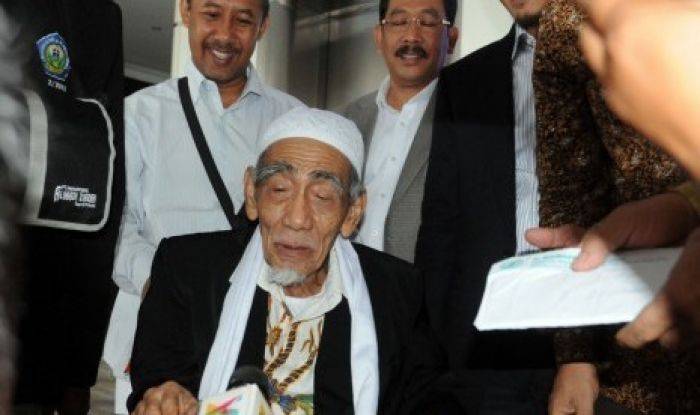 Mega-Jokowi Condong ke Mbah Moen, SDA Gelar Muktamar PPP 30 Oktober Mega-Jokowi Condong ke Mbah Moen, SDA Gelar Muktamar PPP 30 Oktober