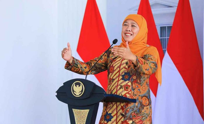 Gubernur Khofifah Resmikan Gedung P4S Taruna Bhumi dan Bantuan 20.000 wp PLTS Atap di Jember Gubernur Khofifah Resmikan Gedung P4S Taruna Bhumi dan Bantuan 20.000 wp PLTS Atap di Jember
