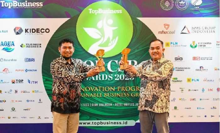 Dirut SIG Raih Penghargaan Top Leader on CSR Commitment 2023 Dirut SIG Raih Penghargaan Top Leader on CSR Commitment 2023