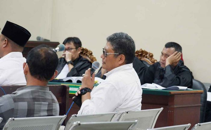 JPU KPK Ungkap Proyek dari Dinas PUPR Bangkalan untuk Ra Latif JPU KPK Ungkap Proyek dari Dinas PUPR Bangkalan untuk Ra Latif