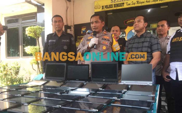 Demi Chip Higgs Domino, 4 Remaja di Surabaya Bobol Fasilitas SDN 1 Penjaringan Sari Demi Chip Higgs Domino, 4 Remaja di Surabaya Bobol Fasilitas SDN 1 Penjaringan Sari
