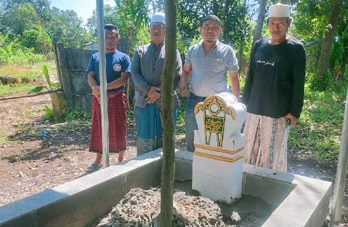 Makam Syekh Mohammad Diyakini Teman Siar Islam Syekh Maulana Malik Ibrahim di Gresik Makam Syekh Mohammad Diyakini Teman Siar Islam Syekh Maulana Malik Ibrahim di Gresik