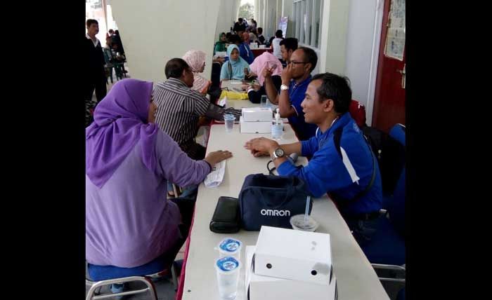 HKN ke-52, Dinkes Gresik Gelar Check Up Kesehatan Massal HKN ke-52, Dinkes Gresik Gelar Check Up Kesehatan Massal