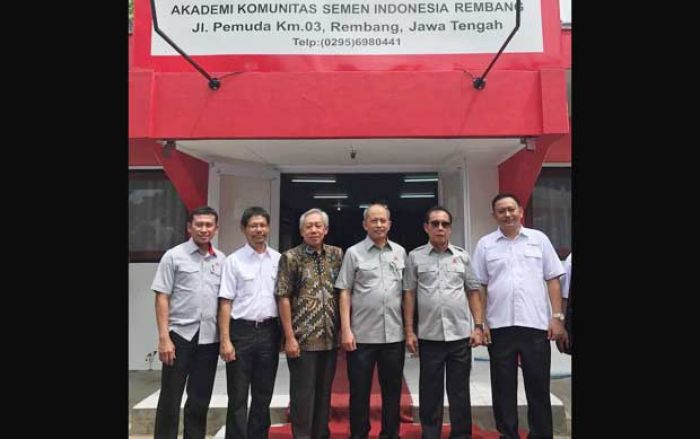 Semen Indonesia Dirikan Sekolah Vokasi AKSI di Rembang dan Pidie Semen Indonesia Dirikan Sekolah Vokasi AKSI di Rembang dan Pidie