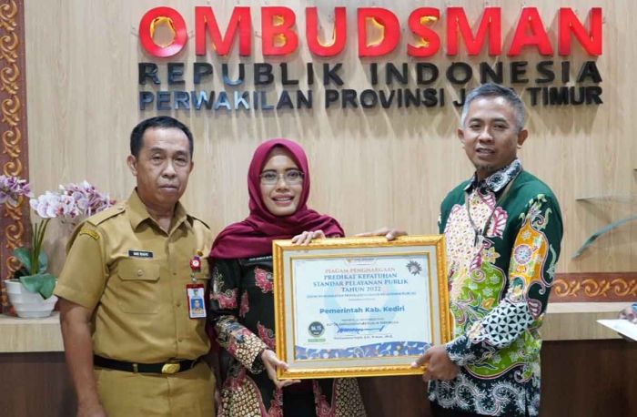 Pemkab Kediri Sabet Penghargaan dari Ombudsman