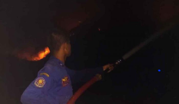 Gerak Cepat Pemkot Mojokerto Atasi Kebakaran di TPA Randegan Gerak Cepat Pemkot Mojokerto Atasi Kebakaran di TPA Randegan