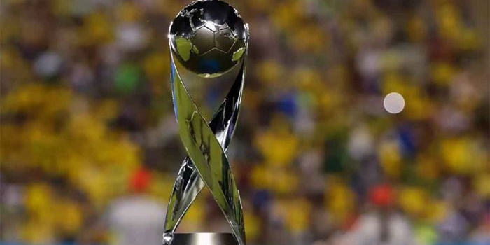 Trofi Piala Dunia U-17. Foto: FIFA