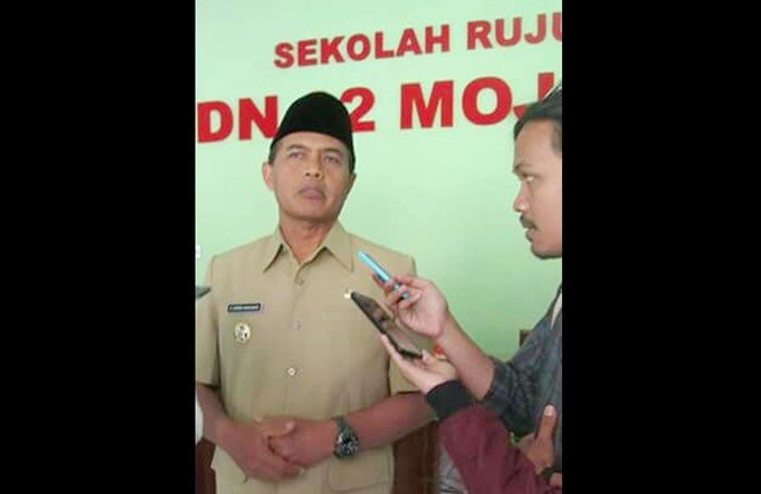 Wali Kota Madiun saat melakukan sidak MPLS.