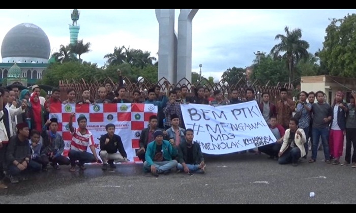 Dema Pasuruan Lakukan Aksi Damai Terkait Revisi UU MD3 dan Naiknya BBM