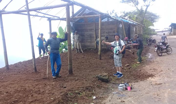 Tanah Retak, 20 Warga Jugo Kediri Mengungsi