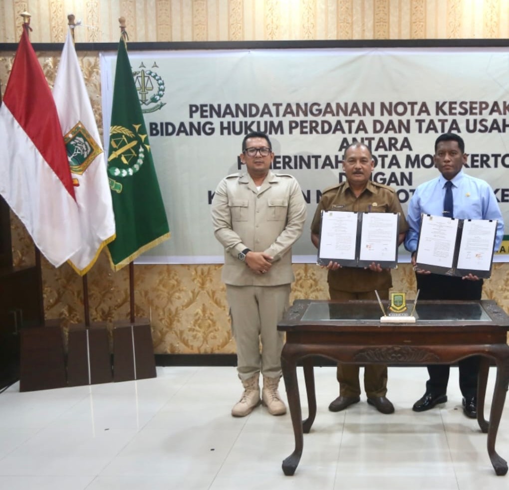 Pemkot Bersama Kejari Kota Mojokerto Teken MoU Bidang Hukum Perdata dan Tata Usaha Negara