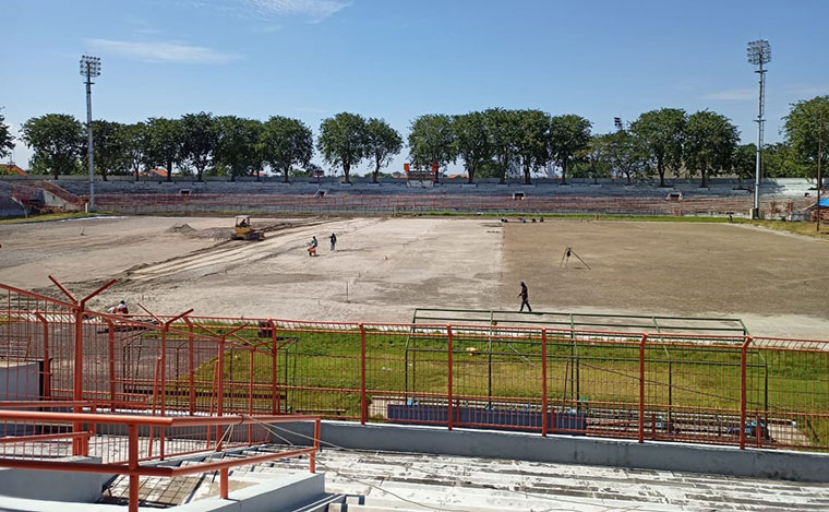 Dokumentasi Renovasi Stadion Tambaksari Surabaya.