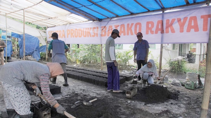 Lokasi hunian nyaman terpadu dan pabrik batako yang diinisiasi ACT di Kecamatan Candipuro, Lumajang, Rabu (29/12/2021). foto: istimewa
