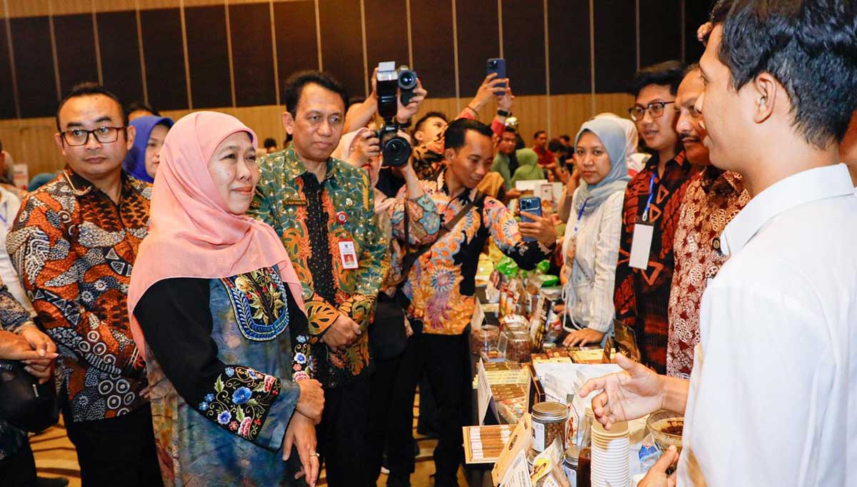 Gubernur Khofifah saat Misi Dagang Jatim di Semarang.
