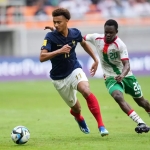 Prancis memimpin klasemen Grup E Piala DuniaU-17 usai menang 3-0 atas Burkina Faso. 