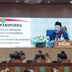 Ketua DPRD Kota Madiun, Andi Raya dalam acara Rapat Paripurna Penyampaian Nota Keuangan Wali Kota Madiun Atas Raperda Tentang Laporan Pertanggungjawaban Pelaksanaan (LPJP) APBD Tahun anggaran 2023, Senin (13/4/2024).