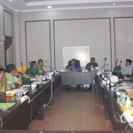 Rapat kerja Komisi II DPRD Pasuruan saat rapat dengan Dinas Pertanian.