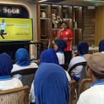  Seminar tentang diabetes yang diadakan di Mercure Madiun.