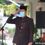 Inspektur Upacara, Sekretaris Daerah Kabupaten Kediri, Dede Sujana , S.Sos., M.Si. (foto: ist.)