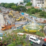 Proyek pembangunan Alun-alun Surabaya tampak dari udara.