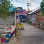 Jembatan Segaran di Desa Banjararum, Kecamatan Singosari, Kabupaten Malang. 