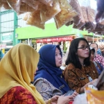 Sidak salah di pasar Oro Oro Dowo Kota Malang, dalam rangka pemantauan HET beras dan garam di pasaran, Senin (02/10). 