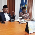 H. Syafiuddin, S.Sos (kiri) bersama Rektor Universitas Trunojoyo Madura (UTM) H. Moh. Syarif saat kunjungan perseorangan di Kampus UTM.