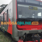 Set KRL yang akan diberangkatkan untuk uji coba di Solo. Foto:Hendro Suhartono/BANGSAONLINE