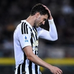 Dusan Vlahovic saat tampil dalam laga melawan Torino pada 24 Mei 2026 di Stadion Olimpico, Turin. Foto: Image Photo Agency/Getty Images