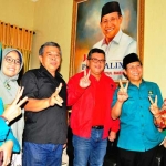 Ketua DPW PKB Jatim, Abdul Halim Iskandar (Gus Halim) hadir bersama Ketua Tim Pemenangan Gus Ipul-Mbak Puti, Hikmah Bafaqih serta pengurus lainnya. 