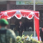 Bupati Pamekasan, Kholilurahman saat memimpin apel Hari Lahir Pancasila