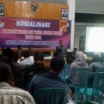 Ketua KPU Kabupaten Madiun sebagai narsum Sosialisasi Pemilihan Bupati dan Wakil Bupati Kabupaten Madiun.

