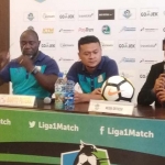 Jackson F Tiago saat sesi Pre Match di Lamongan.