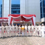 Para Taruna/i STPN yang terlibat sebagai petugas Upacara Hantaru 2025 di Lapangan Kementerian ATR/BPN Jakarta. (Ist)