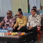 Direktur Utama PT Rizky Megatama Sentosa, Rochmawan, saat foto bersama.