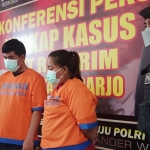 Ketiga tersangka pelaku pencurian dengan pemberatan yang ditangkap Satreskrim Polresta Sidoarjo.