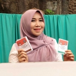 Anggota DPD RI, Dr. Lia Istifhama, saat menggunakan hak pilihnya pada Pilkada 2024. Foto: Ist.