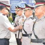 Upacara sertijab para Perwira Polres Pamekasan di halaman Mapolres.