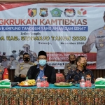 Cangkrukan Kamtibmas sekaligus penguatan Kampung Tangguh Semeru di Kantor Kecamatan Tulangan, Rabu (11/11/2020) malam.