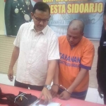 Suhermanto, pelaku penipuan yang ditangkap Satreskrim Polresta Sidoarjo.