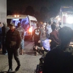 Korban saat akan dilarikan ke Rumah sakit dari TKP