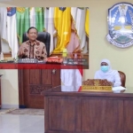 Gubernur Jawa Timur, Khofifah Indar Parawansa dan  Menkopolhukam Mahfud MD. foto: ist/ bangsaonline.com