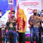 Gubernur Khofifah saat memperingati Hari Disabilitas Internasional Tahun 2023.