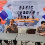 Polres Batu menggelar sosialisasi Penerimaan Polri Terpadu Tahun Anggaran 2023 di SMA Al-Hikmah Boarding School, Kota Batu, Selasa (9/08/2022) 