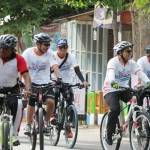 Jajaran Forpimda Banyuwangi dalam acara gowes bareng memeriahkan Tour de Bhayangkara Banyuwangi.