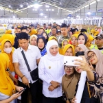 Gubernur Khofifah di peringatan May Day 2026.