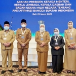 Gubernur Khofifah menghadiri pertemuan dengan arahan Presiden RI Joko Widodo terkait Aksi Afirmasi Bangga Buatan Indonesia.