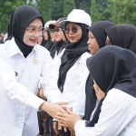 Wali Kota Kediri ketika bertemu peserta pelatihan. Foto: Ist