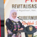 Gubernur Jatim, Khofifah Indar Parawansa saat memberi sambutan